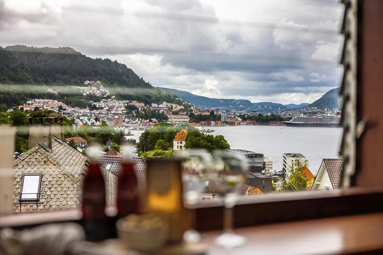 Top-Floor Apartment W/Great View Bergen 0*,  Noruega